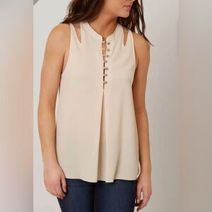 BKE red Cut-Out Henley Tank Top Hi Low Hem Chiffon Cream S